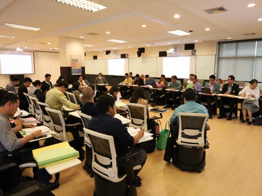 สาธิต มพ. ร่วมประชุมกับอธิการบดีและคณะผู้บริหาร ม.พะเยา เดินหน้าเตรียมความพร้อมต่อเนื่อง การจัดการแข่งขันกีฬาสาธิตสามัคคี ครั้งที่ 49