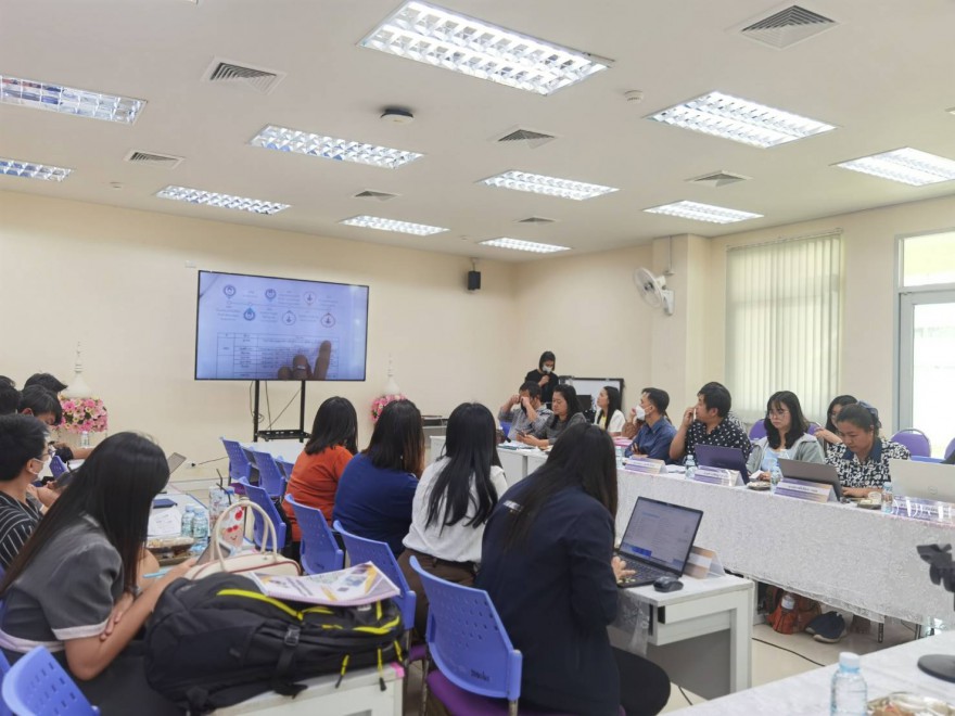 อบรมปฏิบัติการในโครงการสวนพฤกษศาสตร์โรงเรียนให้แก่บุคลากร