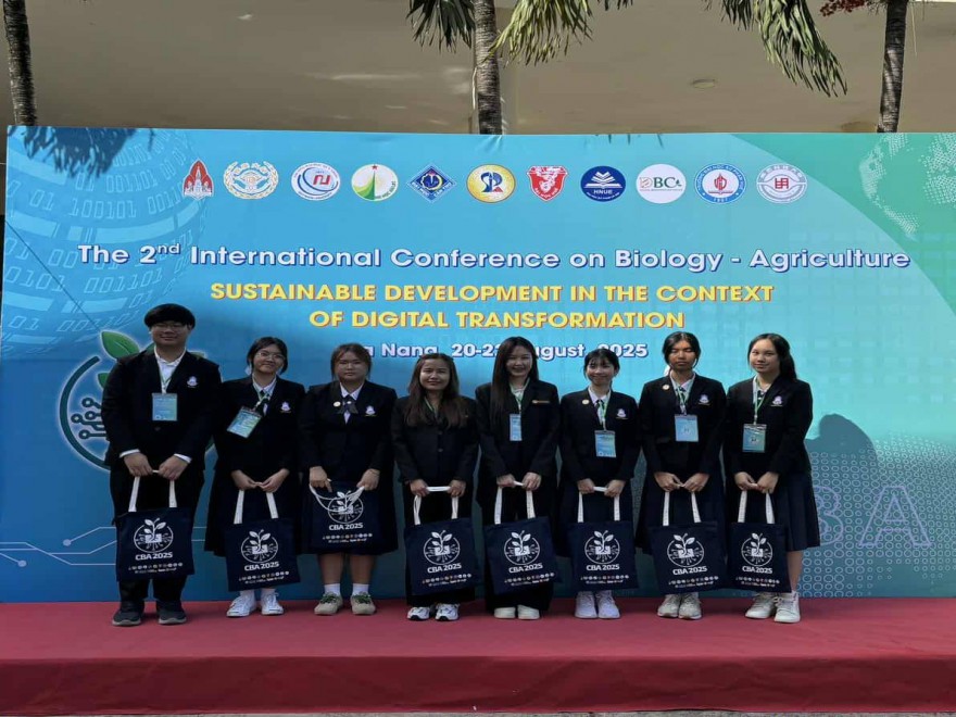 เข้าร่วมนำเสนอผลงานในการประชุมวิชาการระดับนานาชาติ ณ ประเทศเวียดนาม