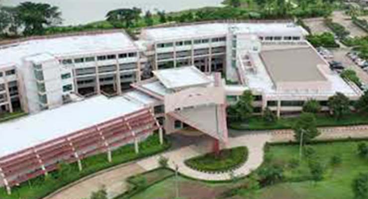 คณะเทคโนโลยีสารสนเทศและการสื่อสาร